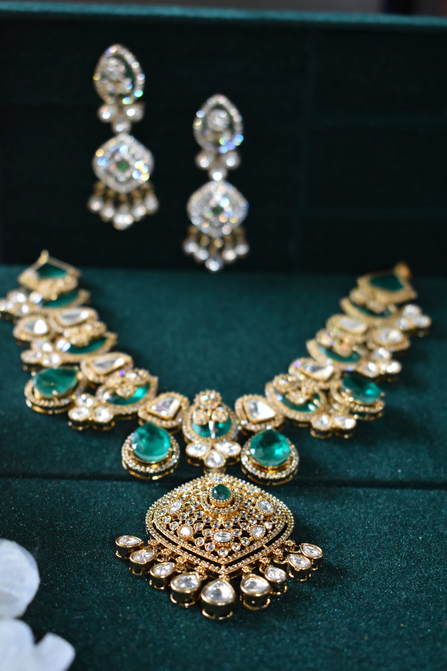 Ivorya Victorian Maharani Polki Moissanite Bridal Necklace Set with Maang Tikka Wedding | Premium Indian Jewellery