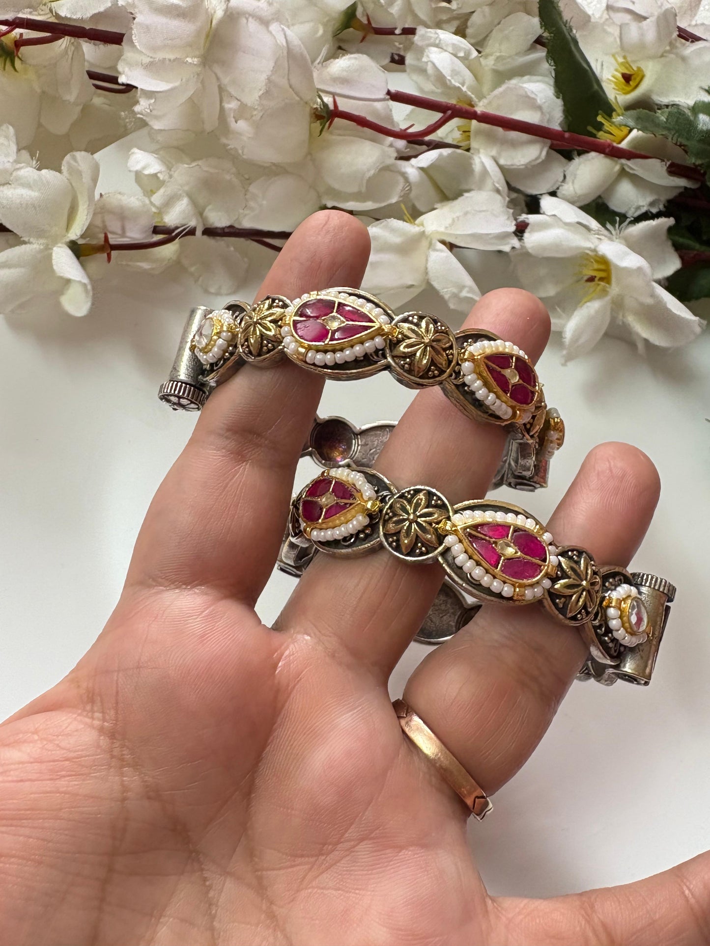 Ruby Kundan Fusion Kada Dual Tone Oxidized Hinged Bangle Set by Alankrent
