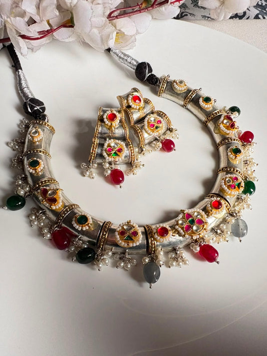Ratnaprabha Dual Tone Fusion Pachi Kundan Hasli Necklace Set with Earrings | Premium Brass SLA Hasli | Alankrent Luxe