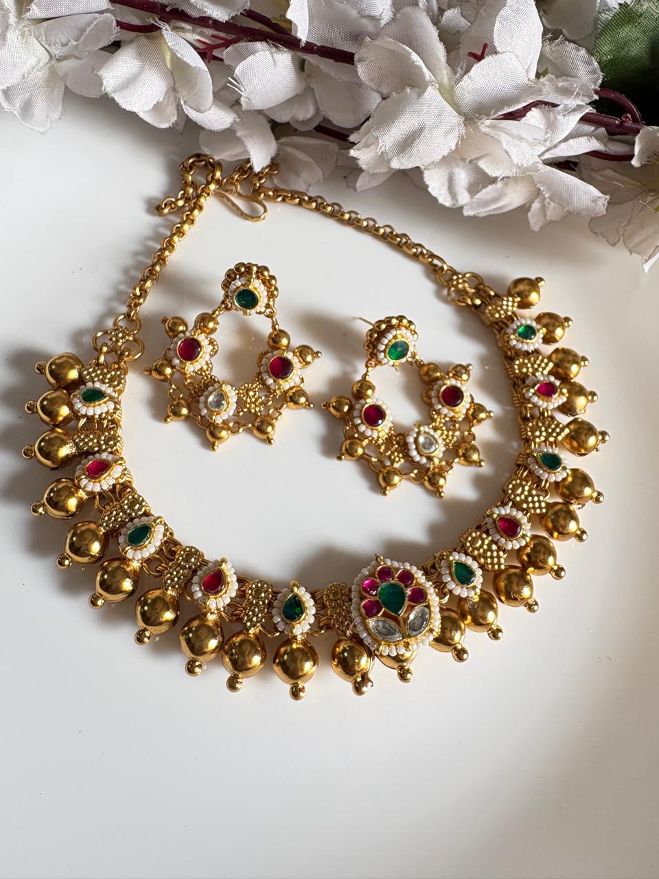 Gold Matt Kundan Kolhapuri Necklace Set with Matching Kundan Tops | Handcrafted Brass Ethnic Jewellery Limited Edition | Alankrent by Alankrent