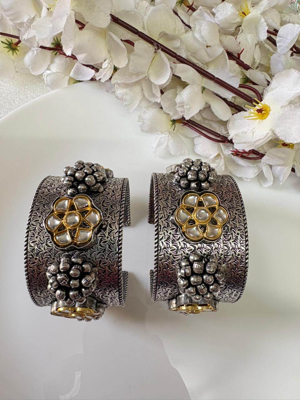 Aabharan Cuffs – Premium Kundan Brass Handcuffs - Alankrent Luxe