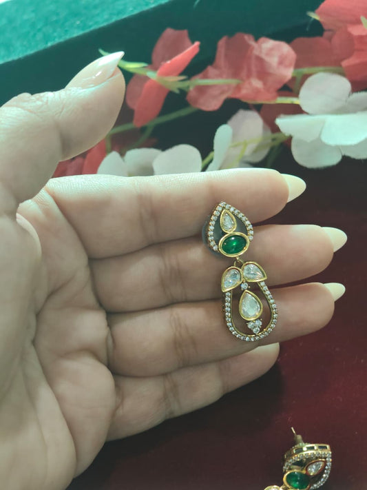Haritāmruta Polki Haar Set | Emerald Green Uncut Polki Moissanite Necklace Set with Earrings | Traditional Indian Jewellery