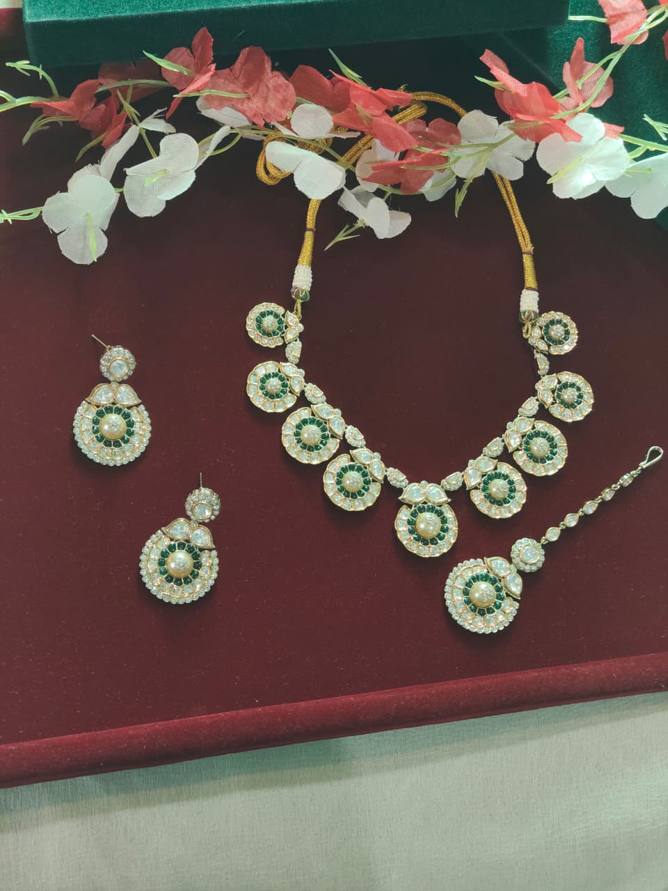 Haritā Ratnavali Polki Set | Emerald Green Uncut Polki Moissanite Necklace Set with Earrings | Kundan Indian Jewellery