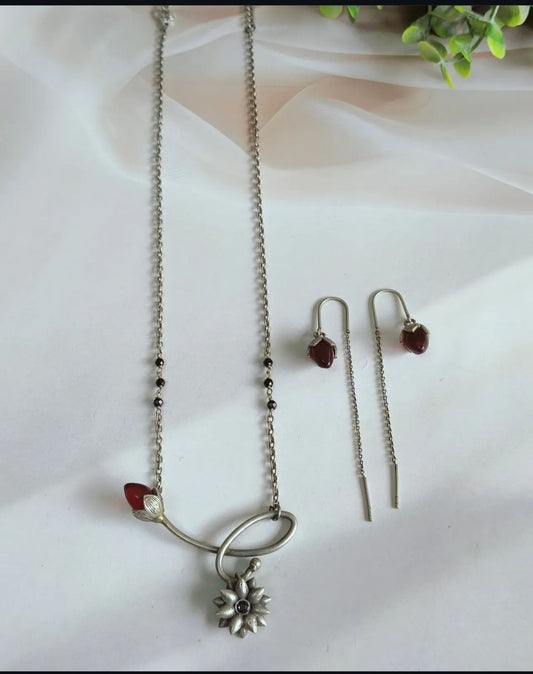 Floral Black Bead Silver Mangalsutra Set with Modern Minimal Design