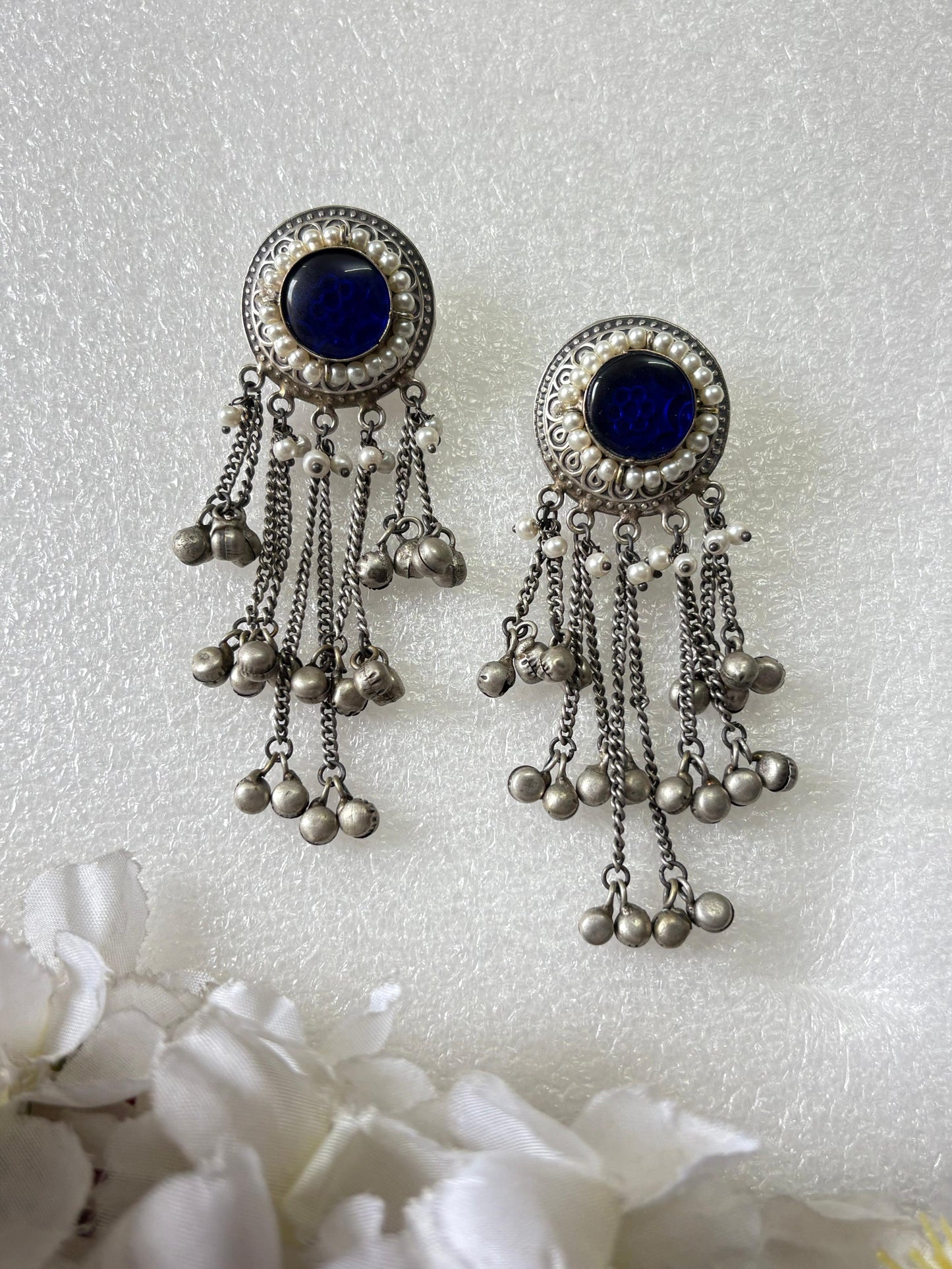 Ghungharu Round Stone Earrings – Affordable Ethnic Jewelry for Women - Alankrent Luxe