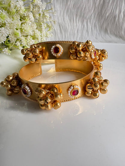 Kanakghungroo Kundan Flexi Bangles | Golden Flexible Ghungroo Bangles with Kundan | Traditional Indian Ethnic Jewellery