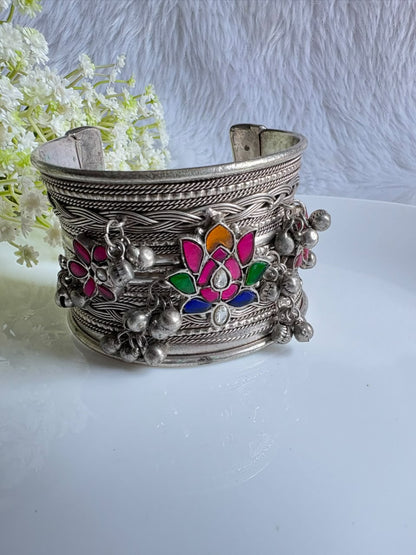 Hiranmayi Pachi Kundan Kada | Pachi Kundan Statement Kada | Traditional Indian Ethnic Jewellery