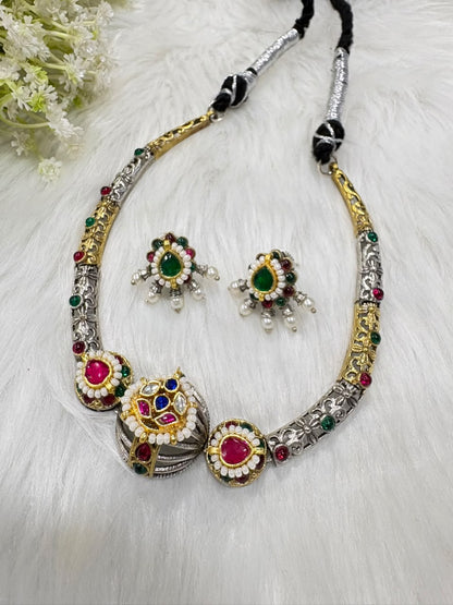 Rajatmukhi Dvayvarna Kundan Set | Minimal Dual Tone Kundan Pendant Necklace Set with Earrings & Ring | Indian Ethnic Jewellery