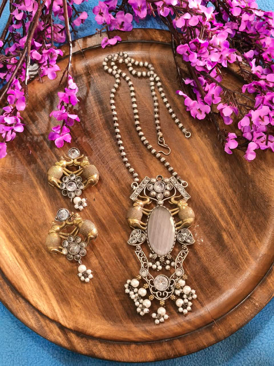 Shvetamani Monalisa Pendant Haar Set | Monalisa White Stone Pendant Long Necklace with Earrings | Elegant Indian Ethnic Jewellery