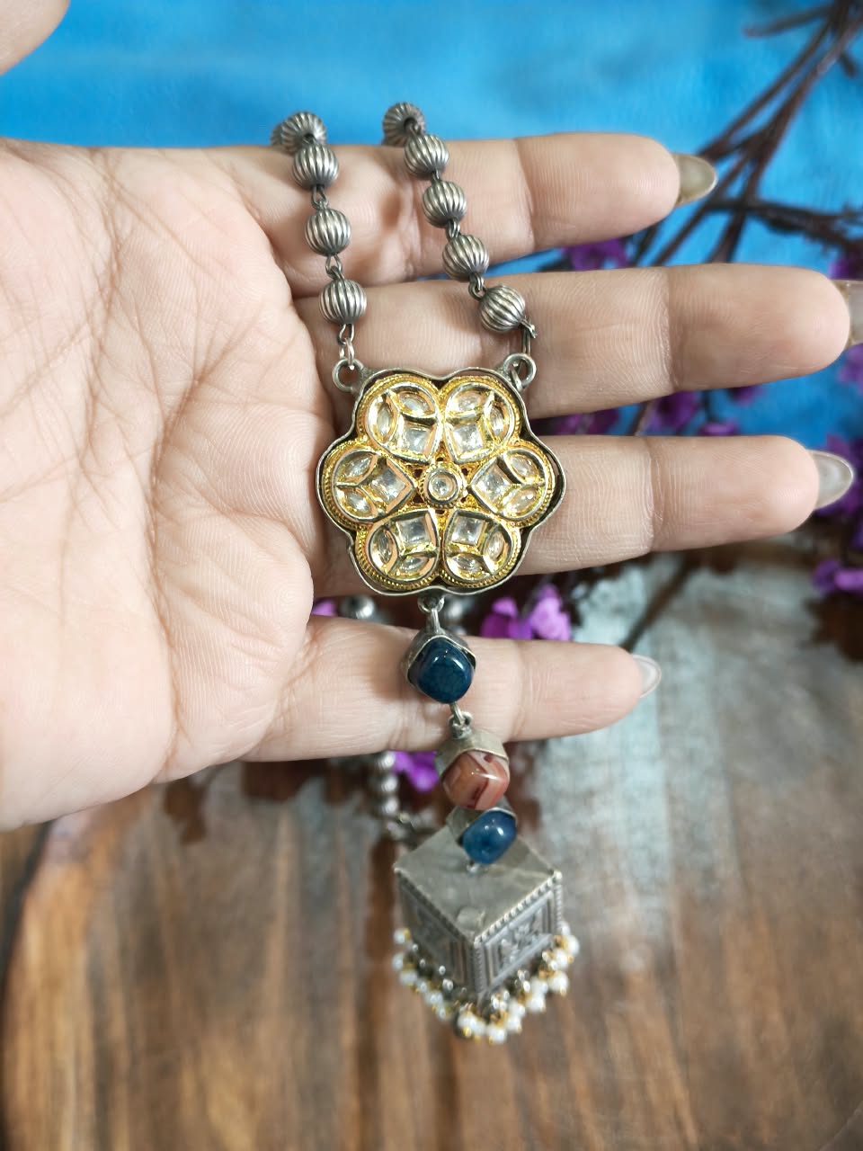 Pachikundana Sutrahaar | Pachi Kundan Tie Style Pendant Statement Long Necklace | Traditional Indian Jewellery