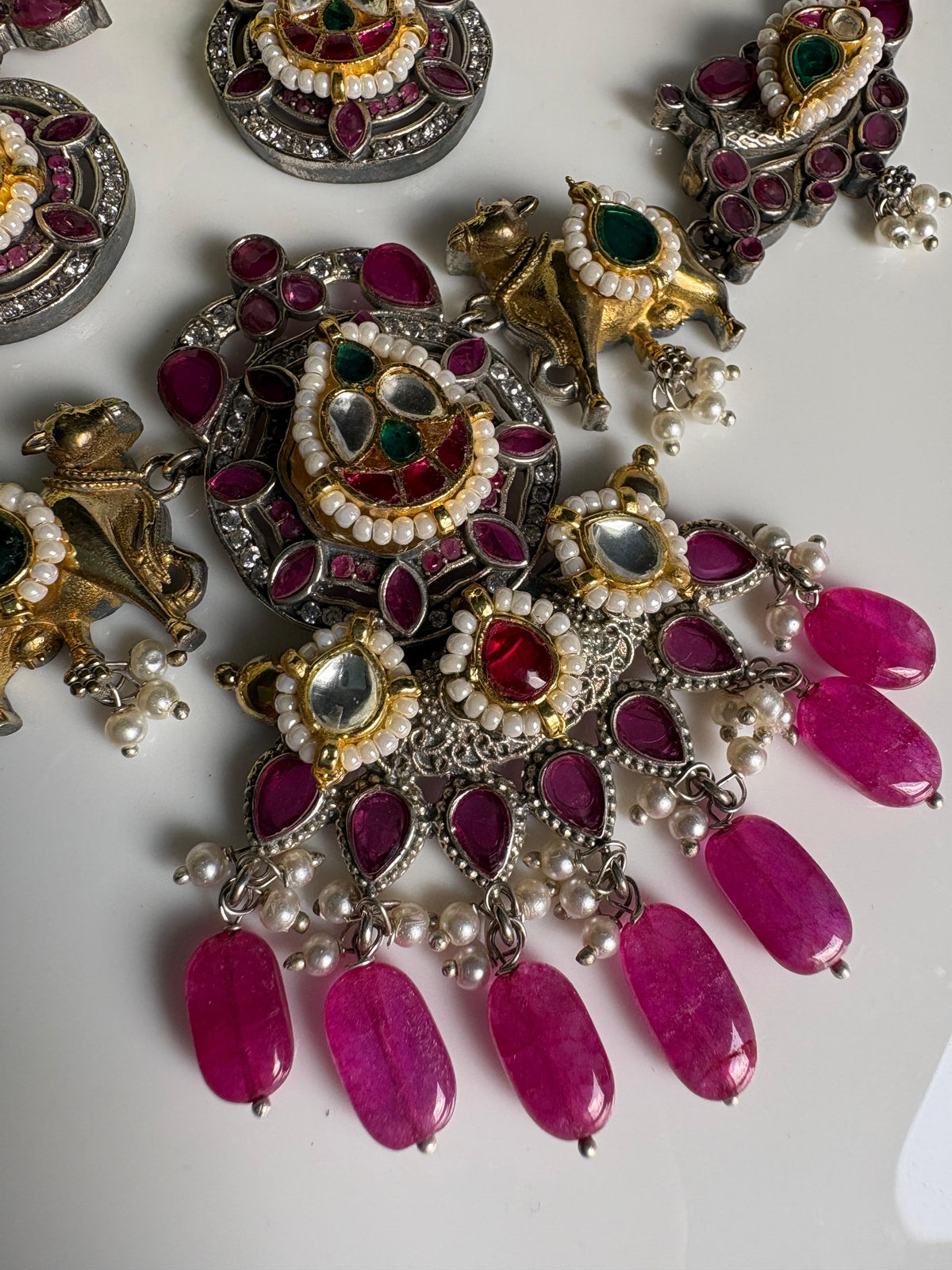 Nandikeshwari Dvayvarna Kundan Fusion Necklace Set | Premium Dual Tone SLA Nandi Kundan Necklace Set with Earrings | Brass Jewellery