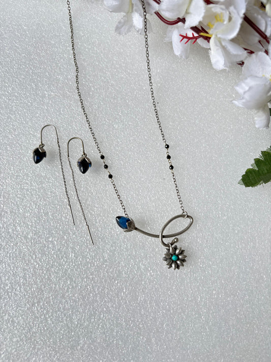 Floral Black Bead Silver Mangalsutra Set with Modern Minimal Design