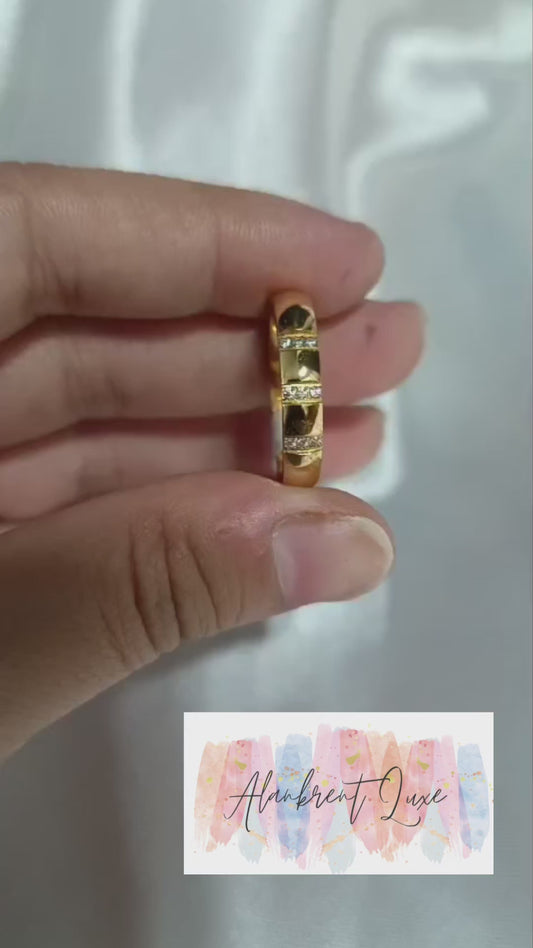 AuraProof LumiBand Ring | Anti-Tarnish 18K Gold Plated Band | Waterproof 316L Stainless Steel