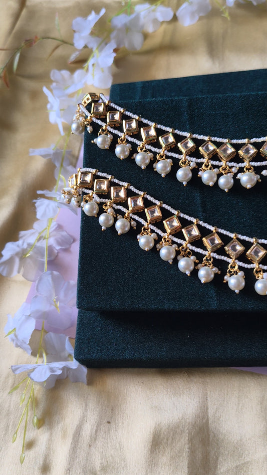 Suhana Handcrafted Pacchi Kundan Payal with Pearl Drops Bridal Anklet in Brass and German Silver Traditional Rajasthani Jewellery | Premium Indian Jewellery
