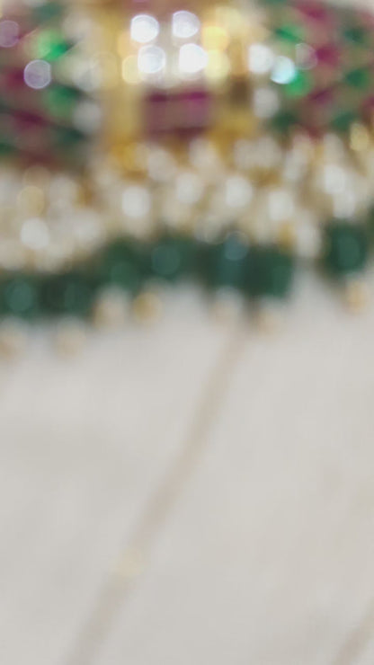 Myra Kundan Pendant Set