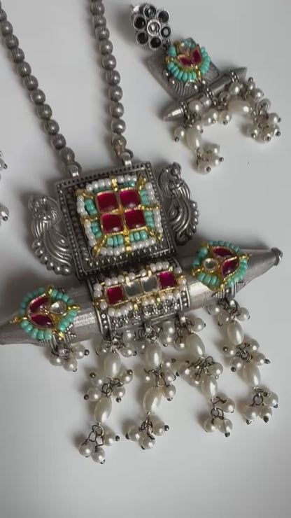 Rajvaadi Noor SLA Long Necklace Set | Dualtone Kundan Fusion Necklace with Earrings