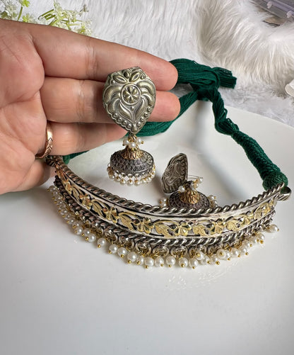 Rajsi Dhara Dualtone Thread Hasli with Pearl Detailing & Earrings | Navratri Jewellery