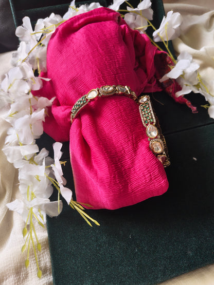 Zariya Polki Moissanite Emerald Kada Set | Premium Bridal Kundan Bangles