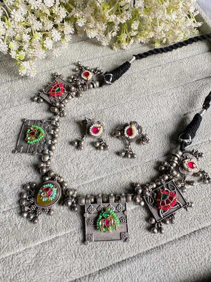 Ishani Kundan Fusion Thread Necklace Set with Earrings | SLA Jewellery
