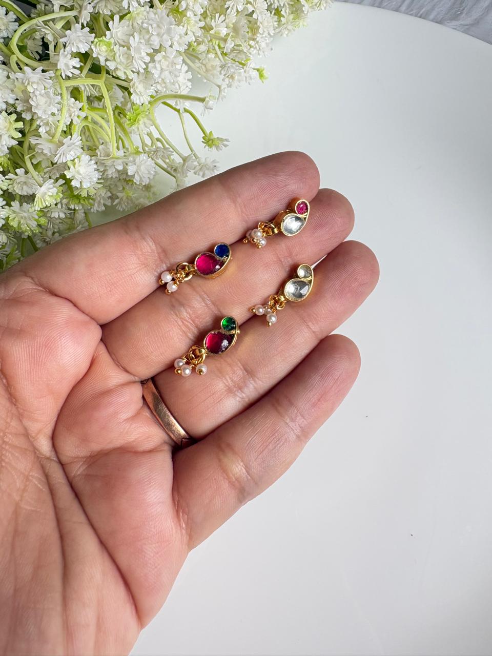 Aaradhya Pacchi Kundan Nose Pin | Traditional Indian Kundan Nose Pin