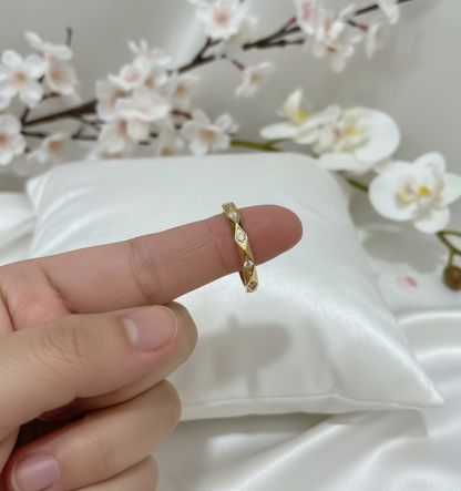 TriGold Matrix Anti-Tarnish Gold Ring | Diamond-Cut CZ Pattern Band