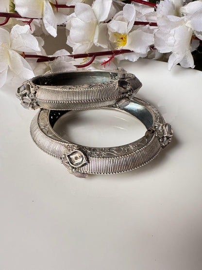 The Artisan Silver-Finish Kada