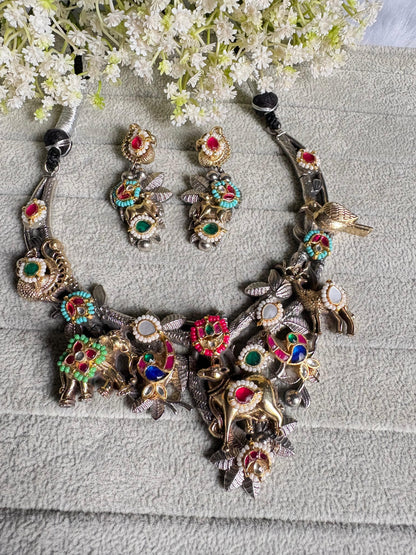 Rudravi Kundan Fusion Hasli Necklace Set with Earrings | Dual Tone SLA Jewellery