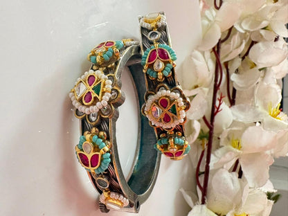 Aafreen Dual-Tone Kundan & Firoza Kada (Pair) | Small Sizes