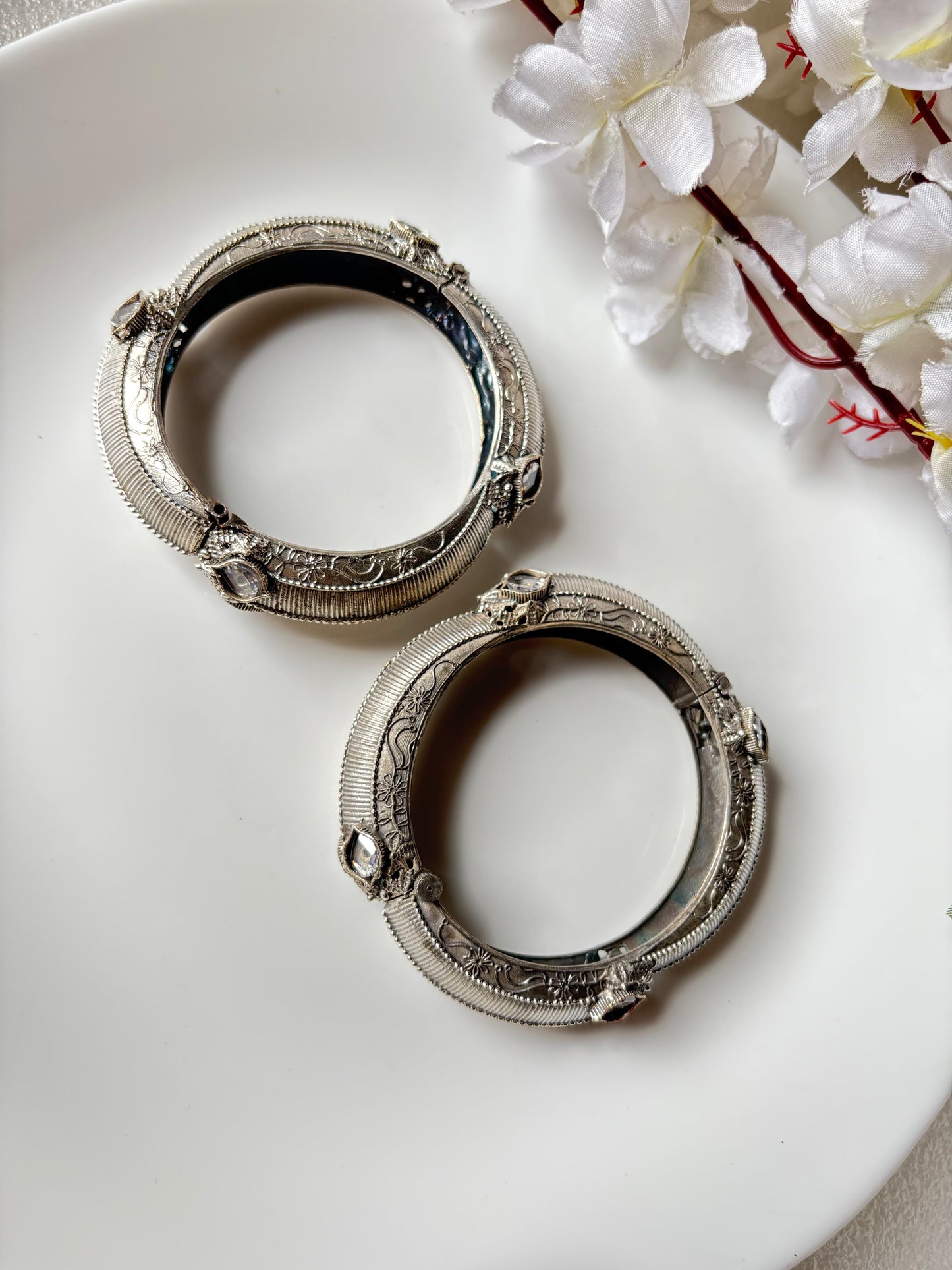 The Artisan Silver-Finish Kada