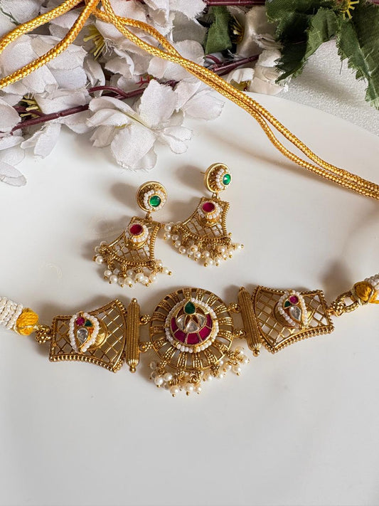 Traditional Gold Matt Kundan Choker Necklace Set With Earrings Wedding Festive Wear by Alankrent