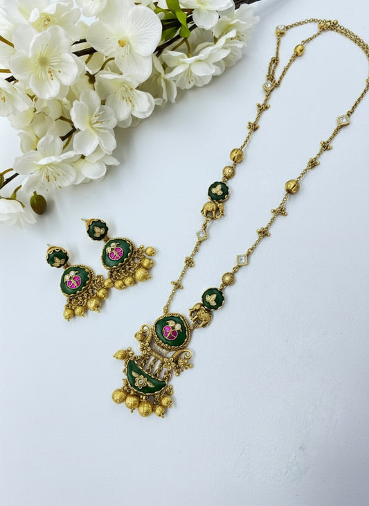 Emerald Deviya Antique Temple Necklace Set | Handcrafted Enamel & Ghungroo Pendant | Luxury Antique Finish