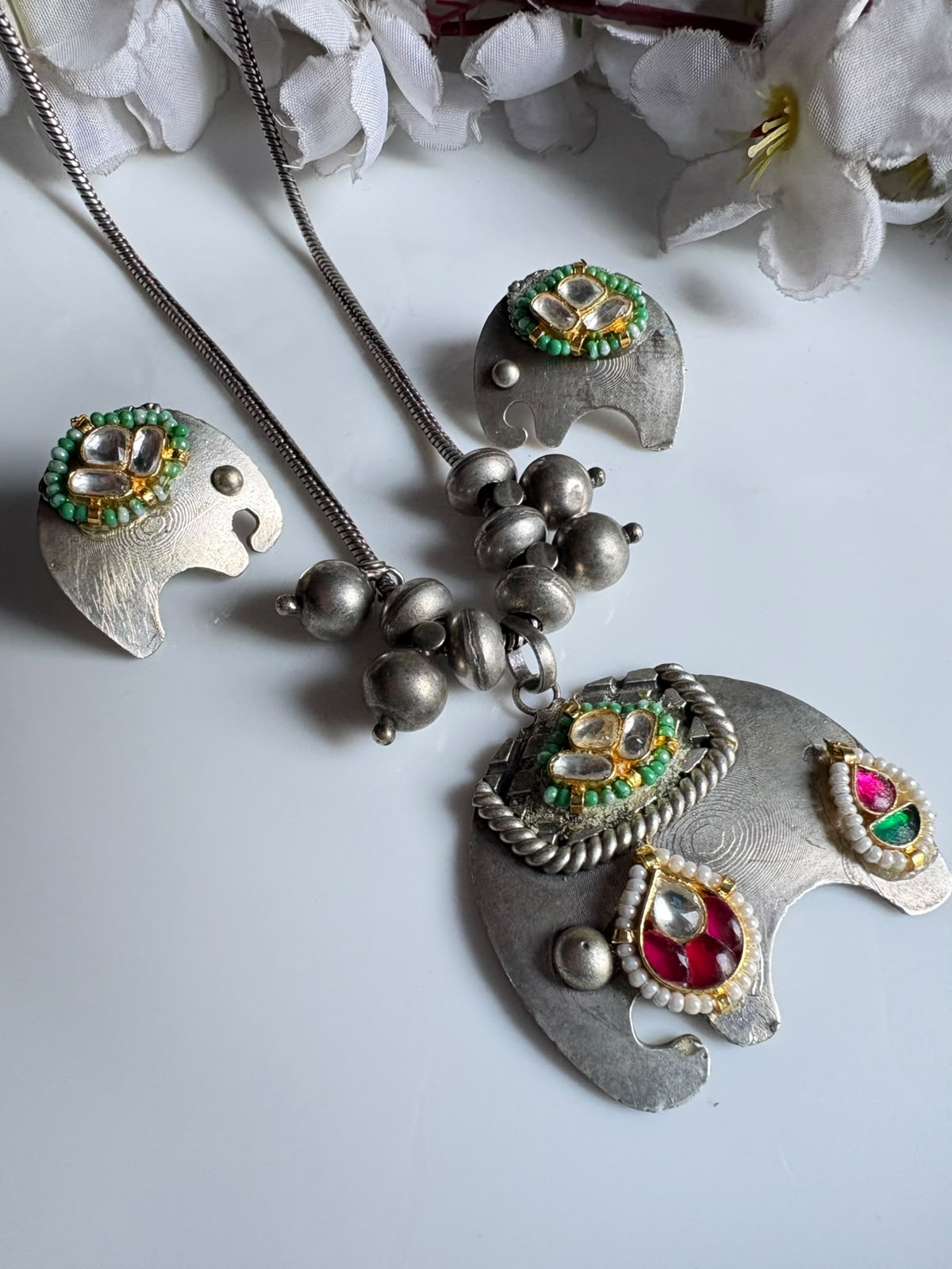 Gajmukhi Kundan Fusion Elephant Pendant Necklace with Earrings | SLA Indian Jewellery