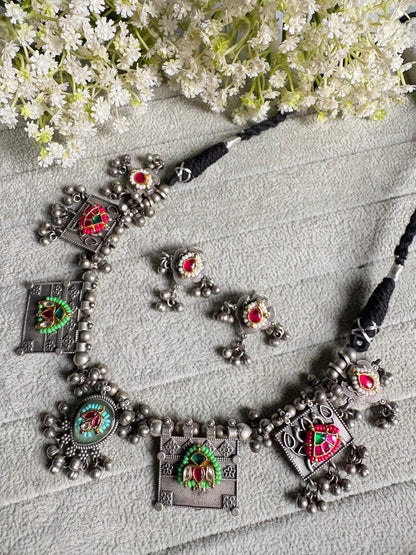 Ishani Kundan Fusion Thread Necklace Set with Earrings | SLA Jewellery