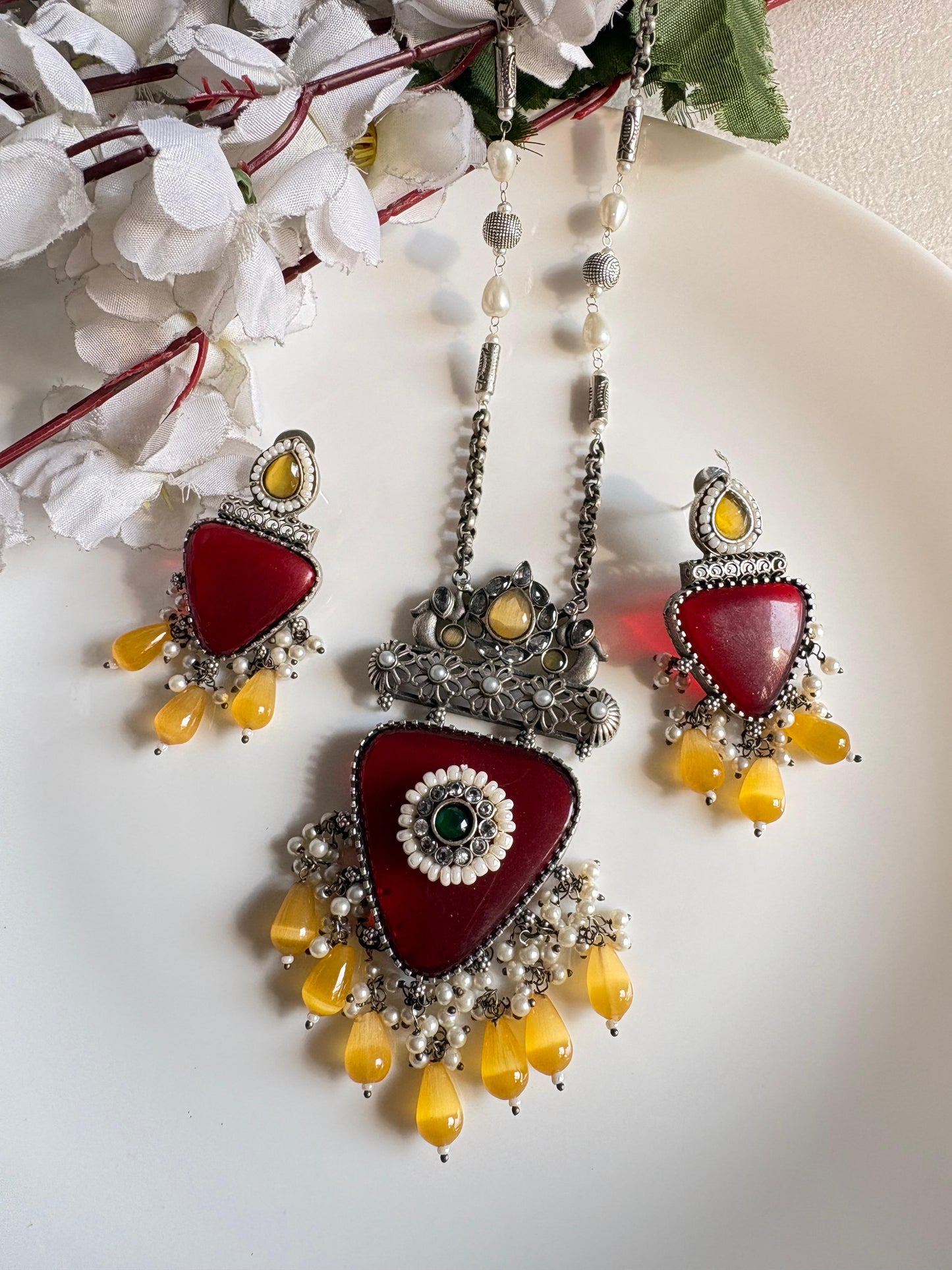 Crystal Stone Long Chain Pendant - Alankrent Luxe