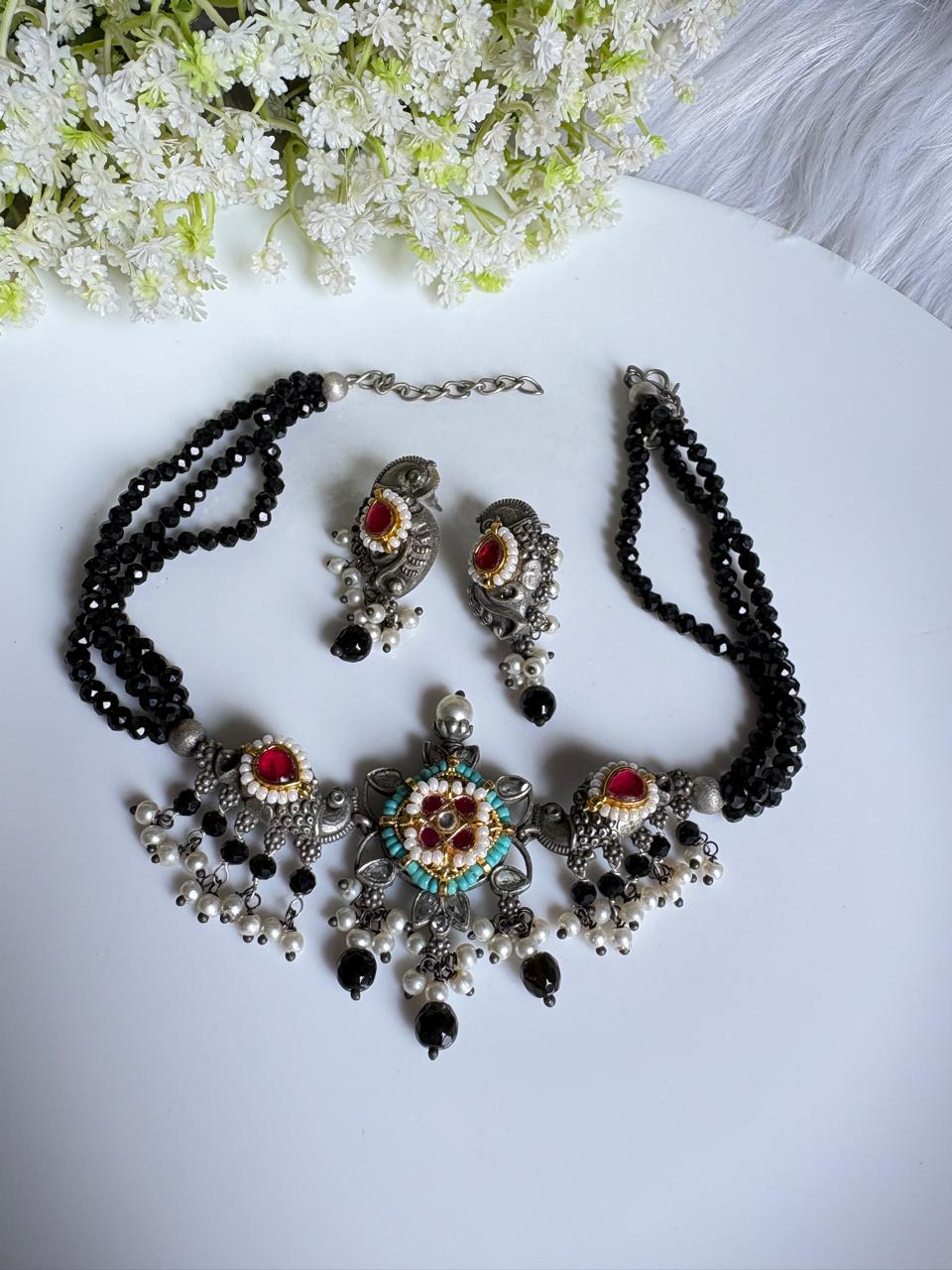 Manjari Kundan Crystal Necklace Set with Earrings | Minimal Indian Ethnic Jewellery