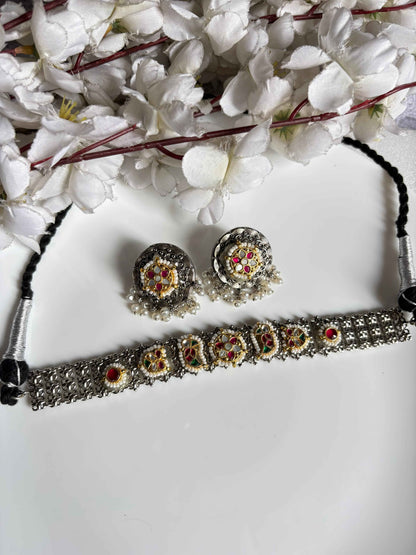 Rajwadi Premium Kundan Fusion Choker Necklace Set with Round Earrings Dual Tone SLA Jewellery for Women
