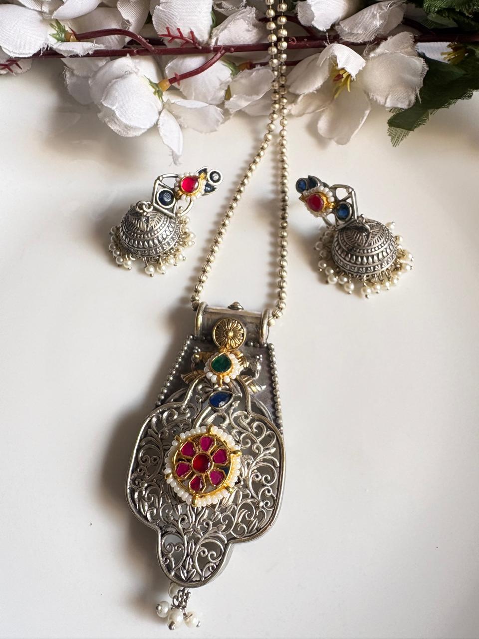 Shringarika Dualtone SLA Kundan Fusion Long Necklace Set – Budget Collection by Alankrent