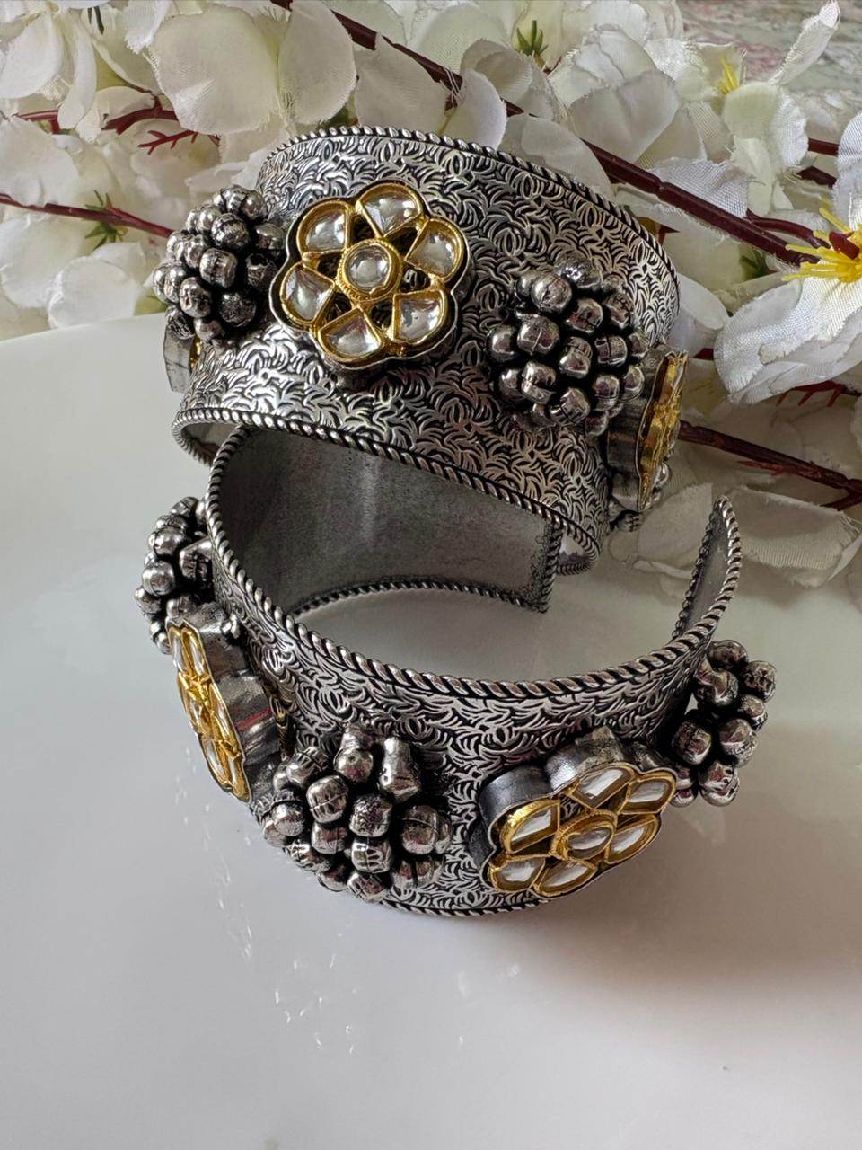 Aabharan Cuffs – Premium Kundan Brass Handcuffs - Alankrent Luxe