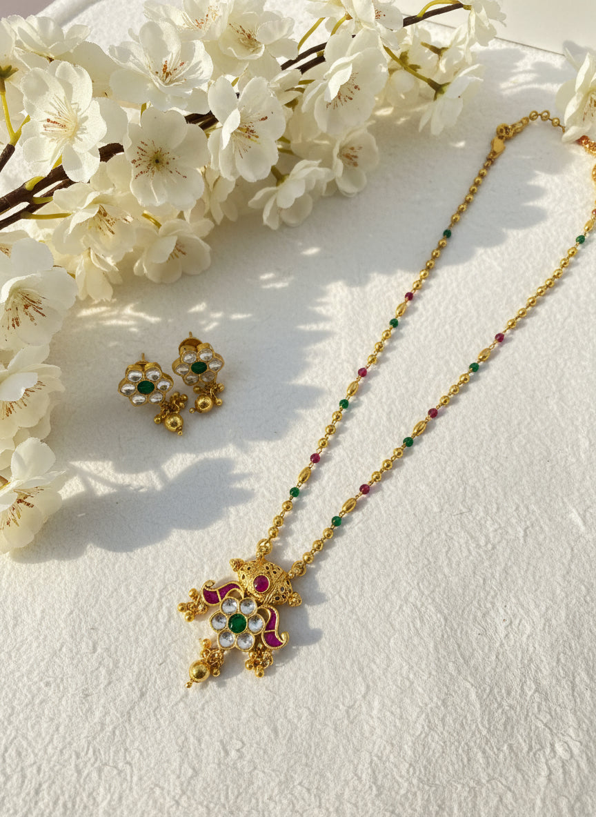 Jadtar 1 Gram Gold Tanmaniya Pendant Set | Traditional Kundan Necklace Design