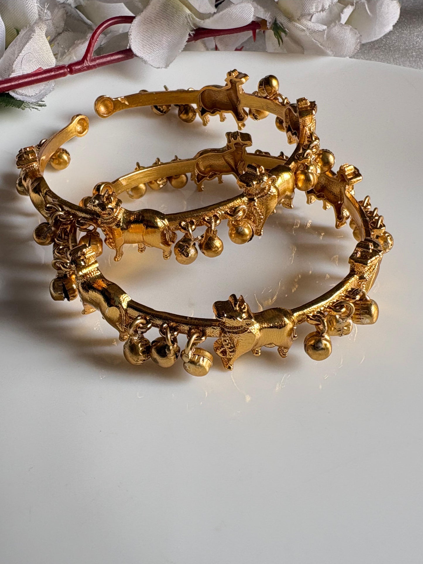 Vrindavan Ghungroo Openable Heritage Bangle | Dual Tone & Antique Gold | Alankrent Luxe