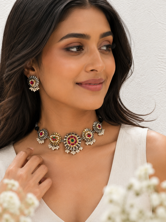 Ruhina Kundan Fusion SLA Dualtone Necklace Set with Round Earrings | Alankrent Luxe