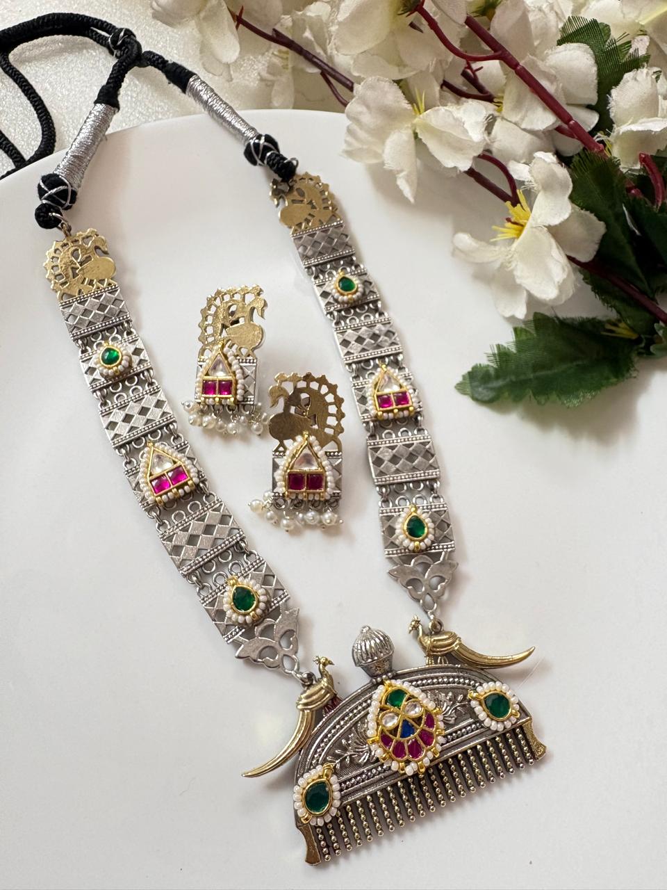 Dual Tone Peacock Motif Kundan Necklace Set With Earrings Silver Look Alike Finish Brass Base Alankrent Ak Dtpk by Alankrent