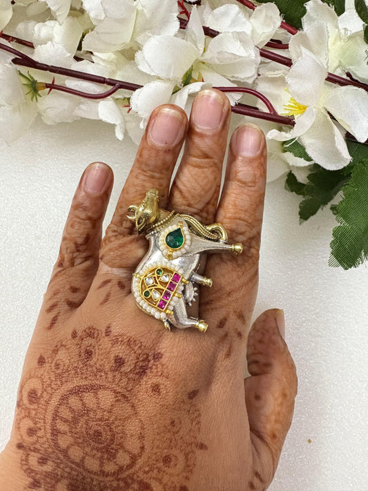 Gauprada Pachhi Kundan Statement Ring