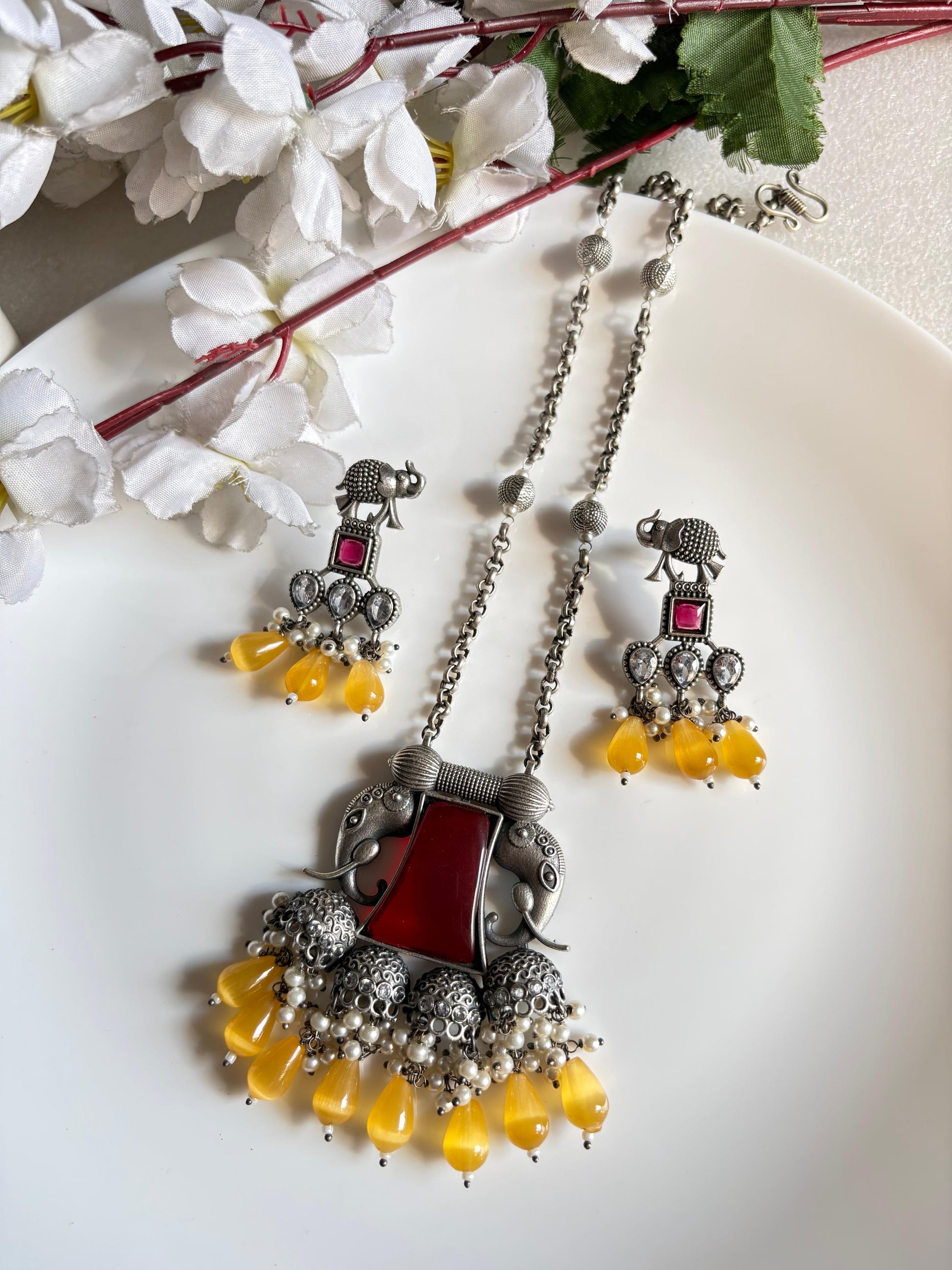Elephant Long Chain Pendant - Alankrent Luxe