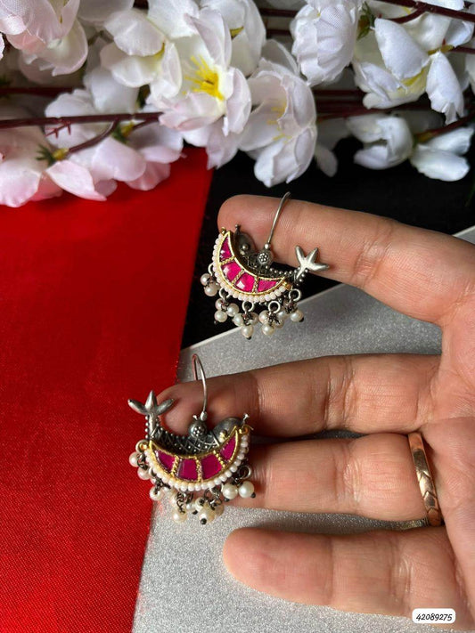 Pacchi Kundan hoop earrings by Alankrent