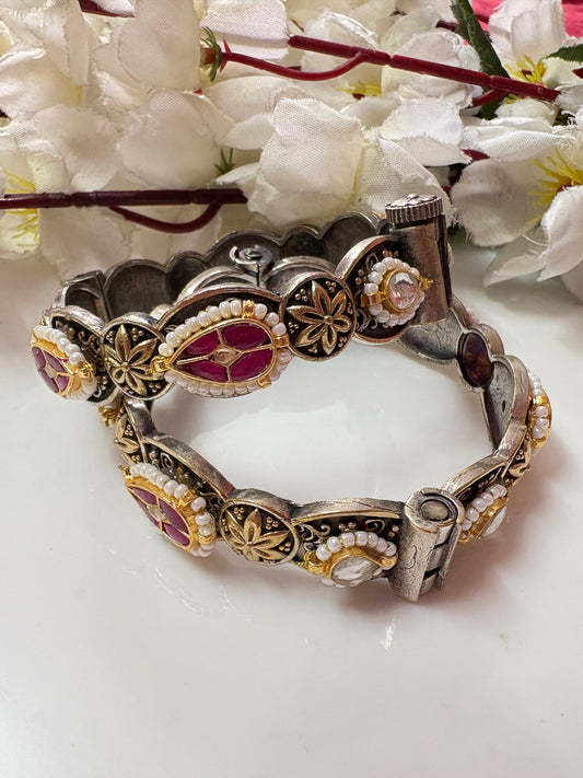 Ruby Kundan Fusion Kada - Dual Tone Oxidized Hinged Bangle Set