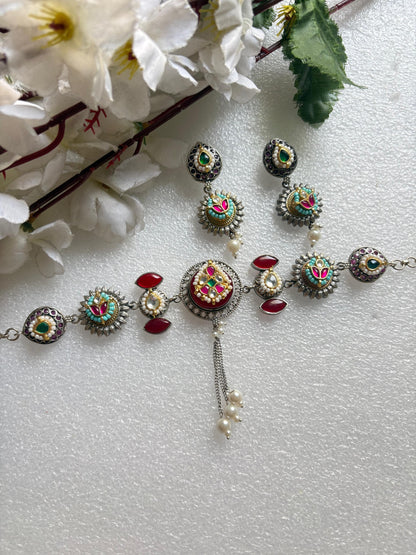 Kundan Dual-Tone Choker Set with Fusion Motifs & Pearl Drops | Alankrent