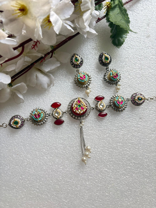 Kundan Dual-Tone Choker Set with Fusion Motifs & Pearl Drops | Alankrent