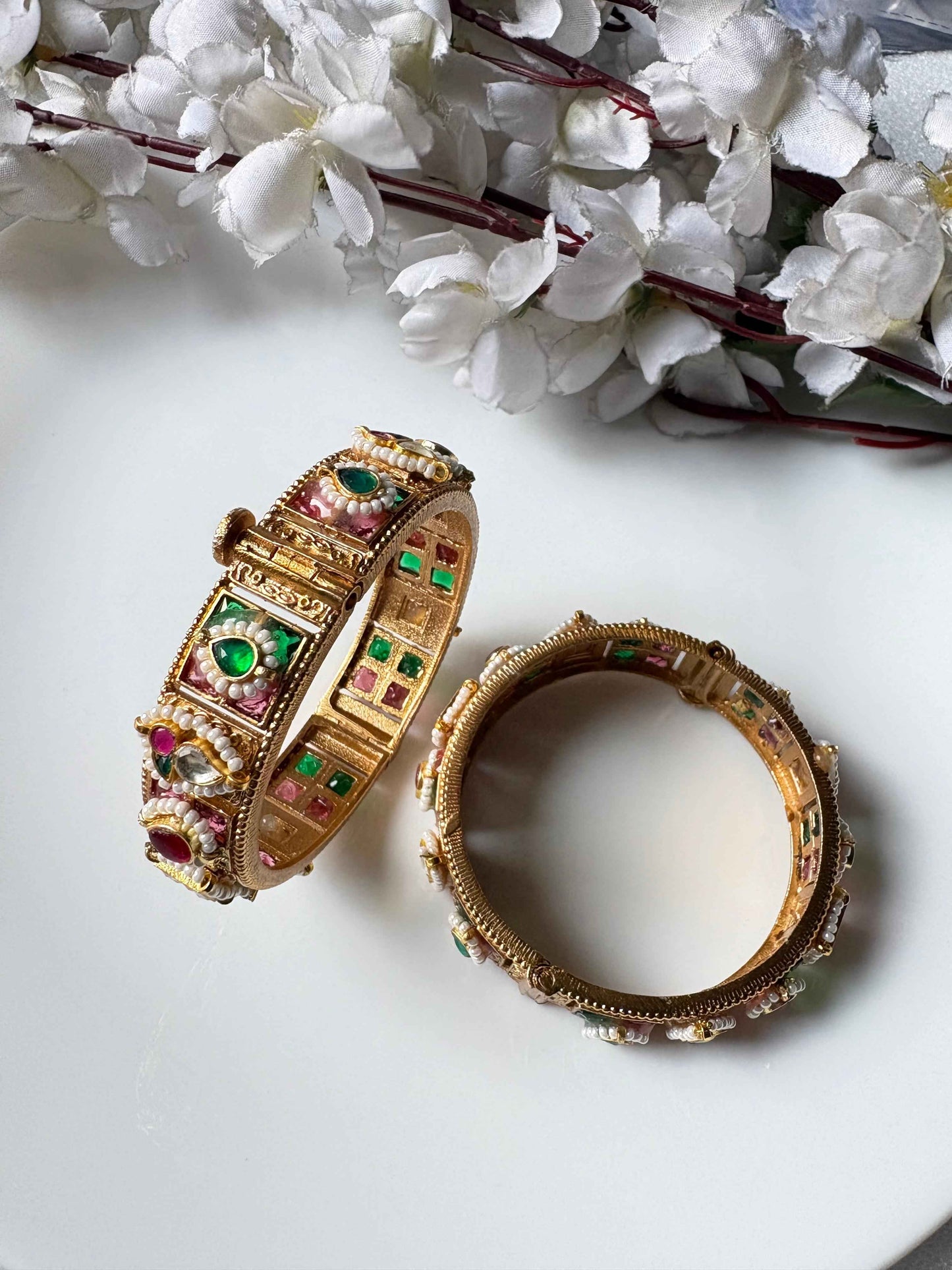 Meherza Gold Premium Kundan Stone Kada Online | Ruby Green Openable Brass Kada for Women