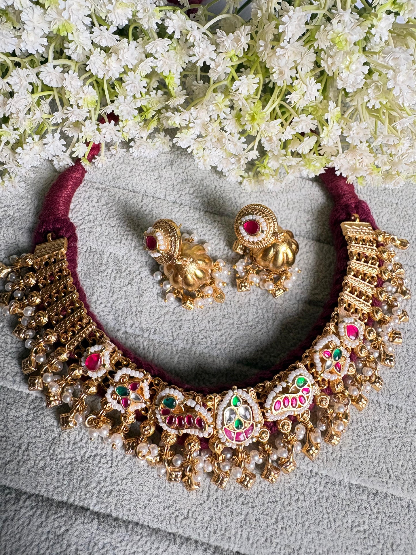 Vamika Kundan Fusion Thread Gold Necklace with Earrings | Premium Navratri Jewellery Set